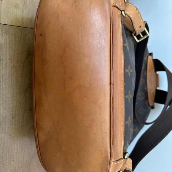 Louis Vuitton Brown Monogram Backpack (GM) - Picture 14 of 16